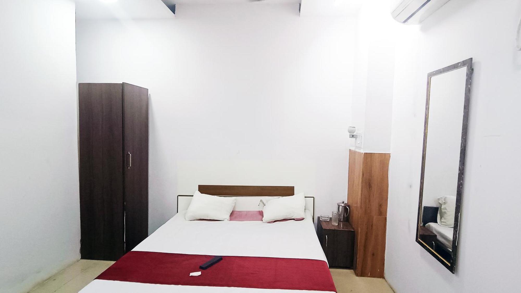 Hotel Maharaja Inn - Lajpat Nagar I New Delhi Bagian luar foto